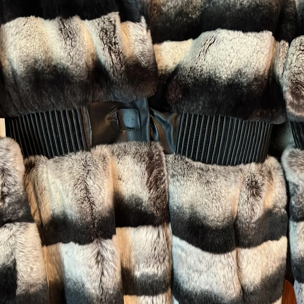 NWT Rex chinchilla coat with a hood )faux leather waist and sleeves) - Picture 3 of 8